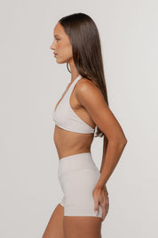 Core Invisible Scrunch Shorts | Oat