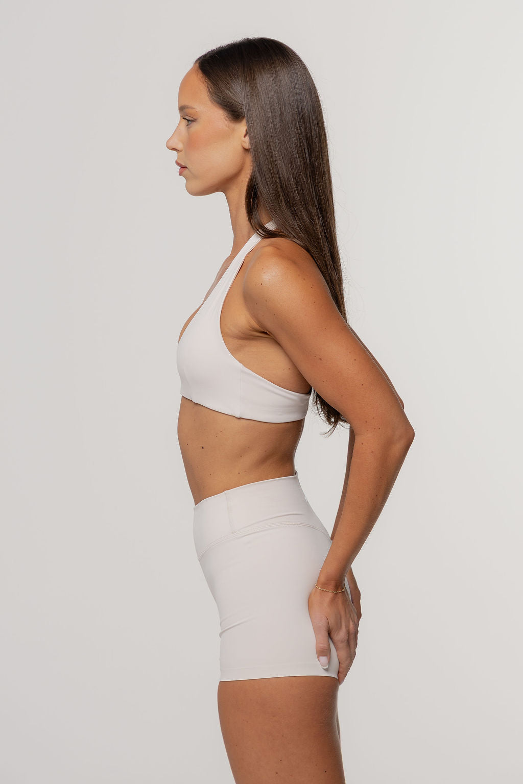Core Define Halter Crop | Oat