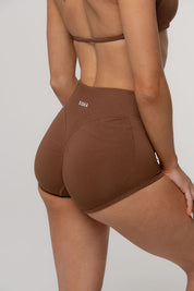 Micro Sculpt Scrunch Short | Espresso
