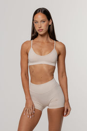 Sculpt Staple Crop | Oat