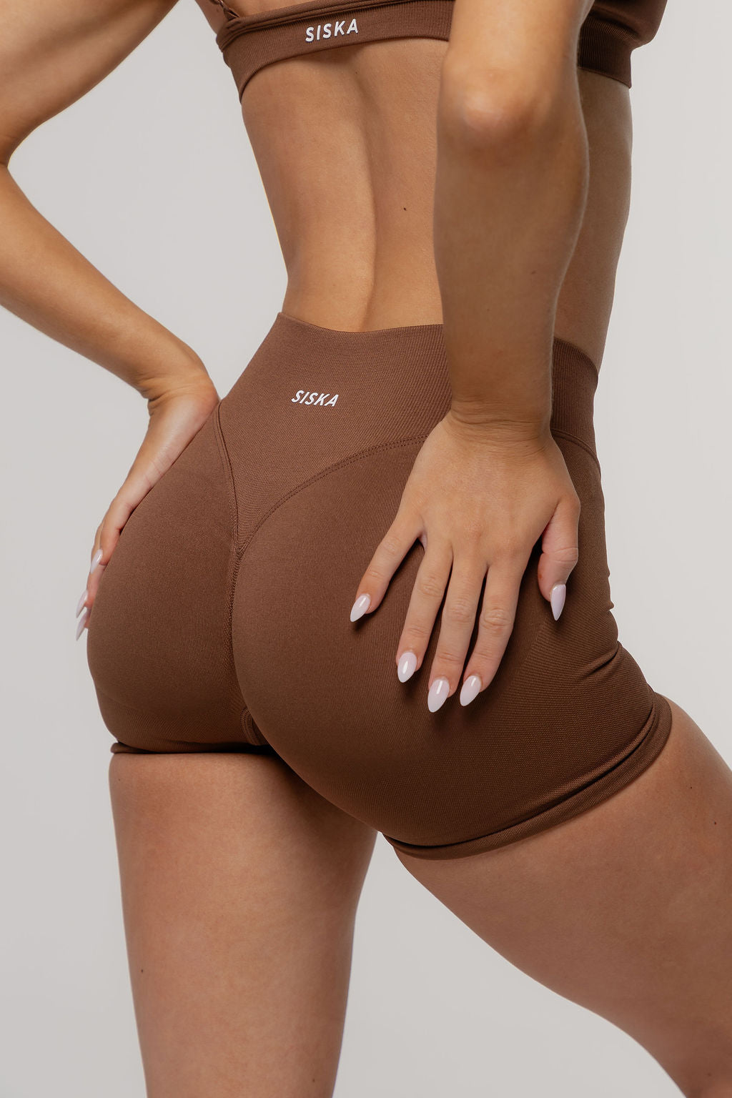 Sculpt Scrunch Short | Espresso