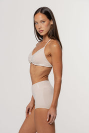 Micro Sculpt Scrunch Short | Oat