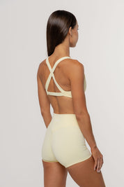 Core Twist Crop | Butter