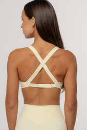 Core Twist Crop | Butter