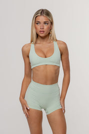 Core Define Crop | Matcha