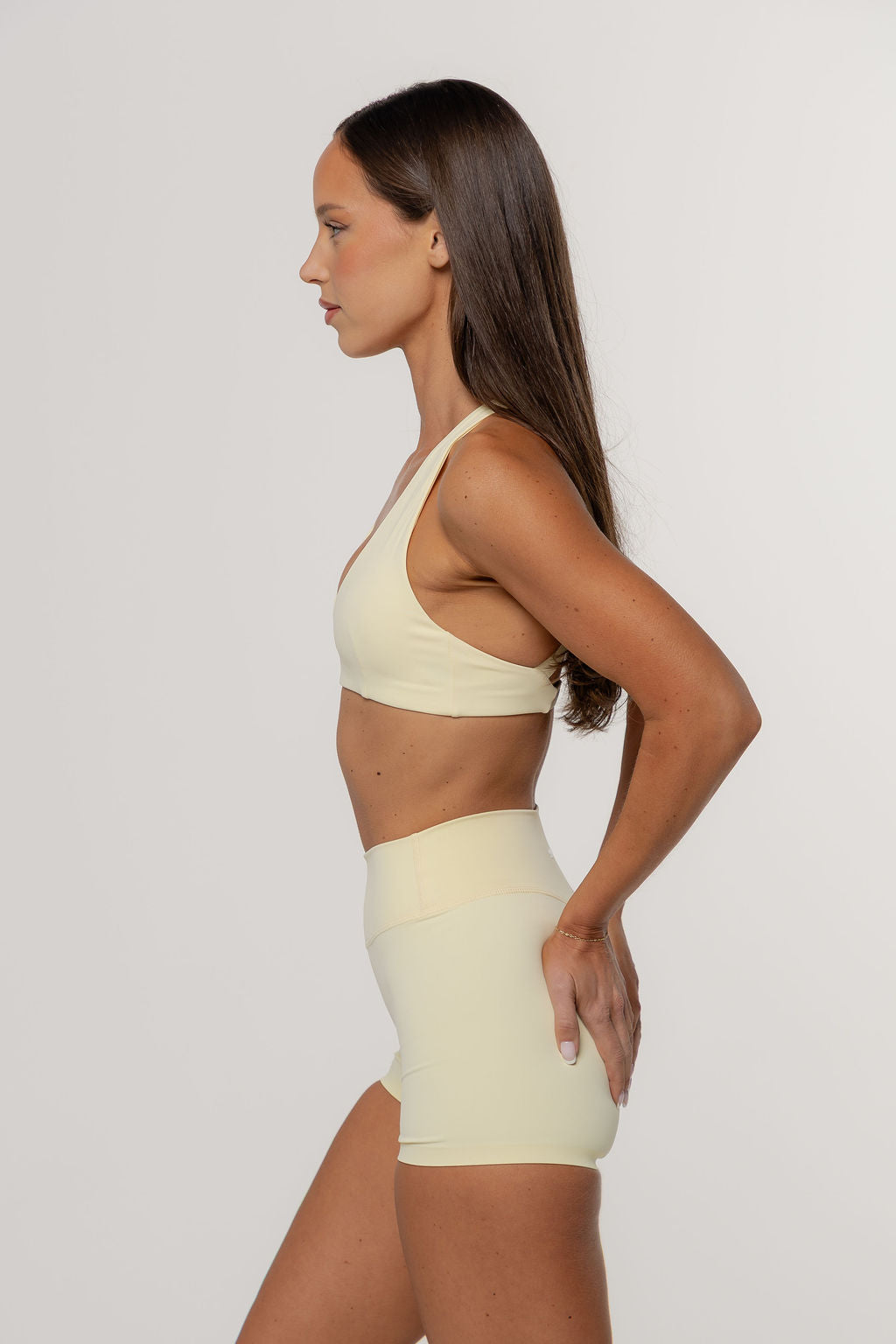 Core Define Crop | Butter