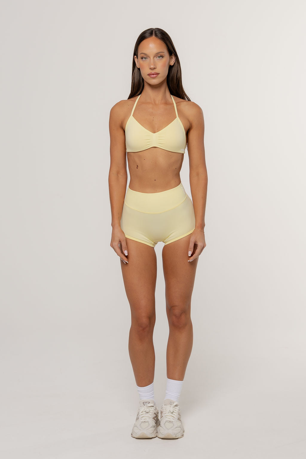 Micro Sculpt Scrunch Short | Butter