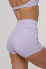 Core Invisible Scrunch Shorts | Lilac