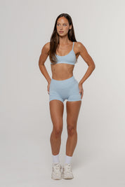 Sculpt Staple Crop | Sky