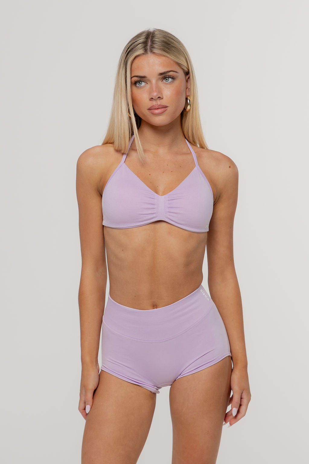 Micro Sculpt Scrunch Short | Lilac