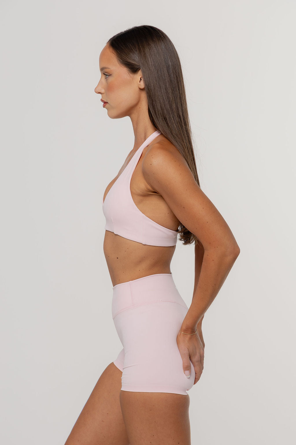 Core Define Halter Crop | Blush